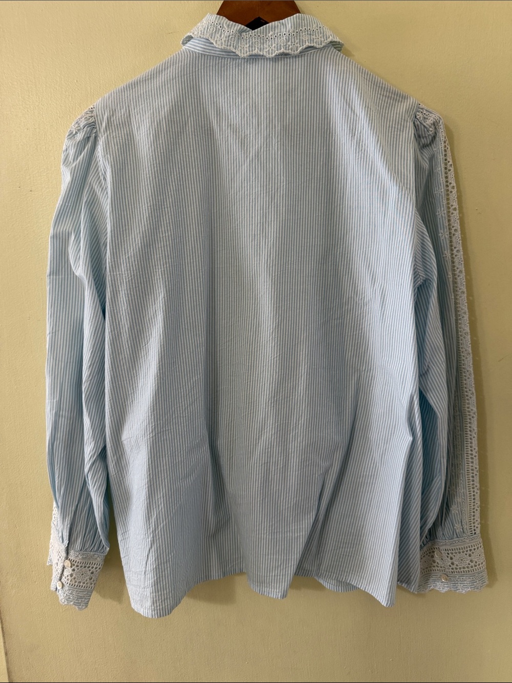 Sezane Claudio Light Blue & White Pinstripe Lace-Trim and inset Blouse NWT - Picture 8 of 11